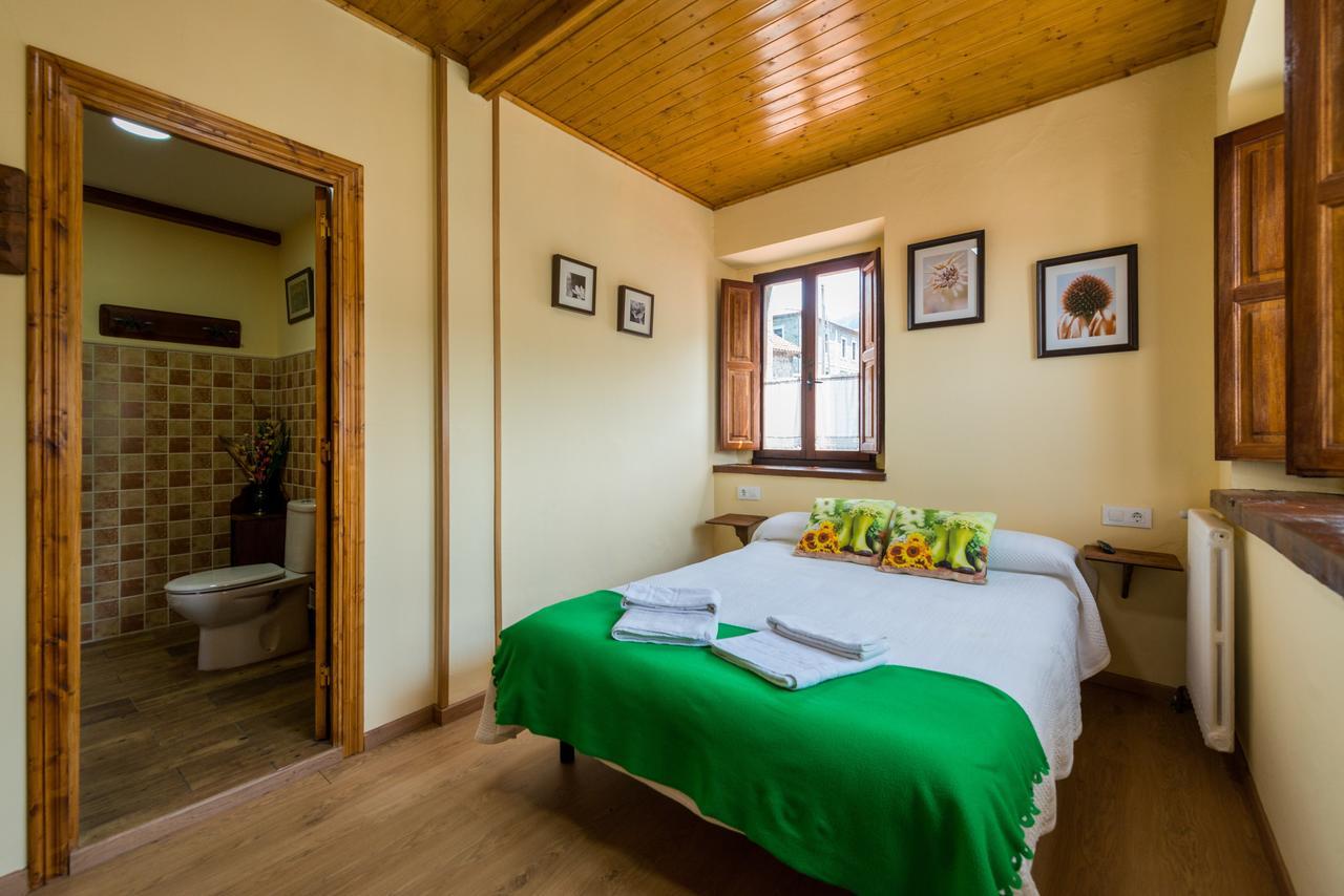 Hostal Pena Santa Soto  エクステリア 写真