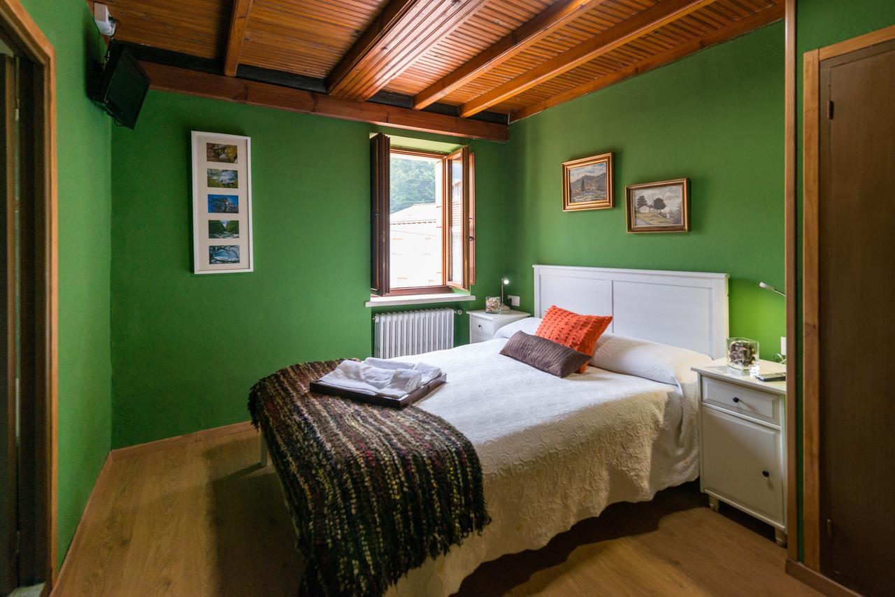 Hostal Pena Santa Soto  エクステリア 写真
