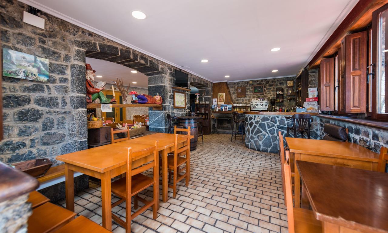 Hostal Pena Santa Soto  エクステリア 写真