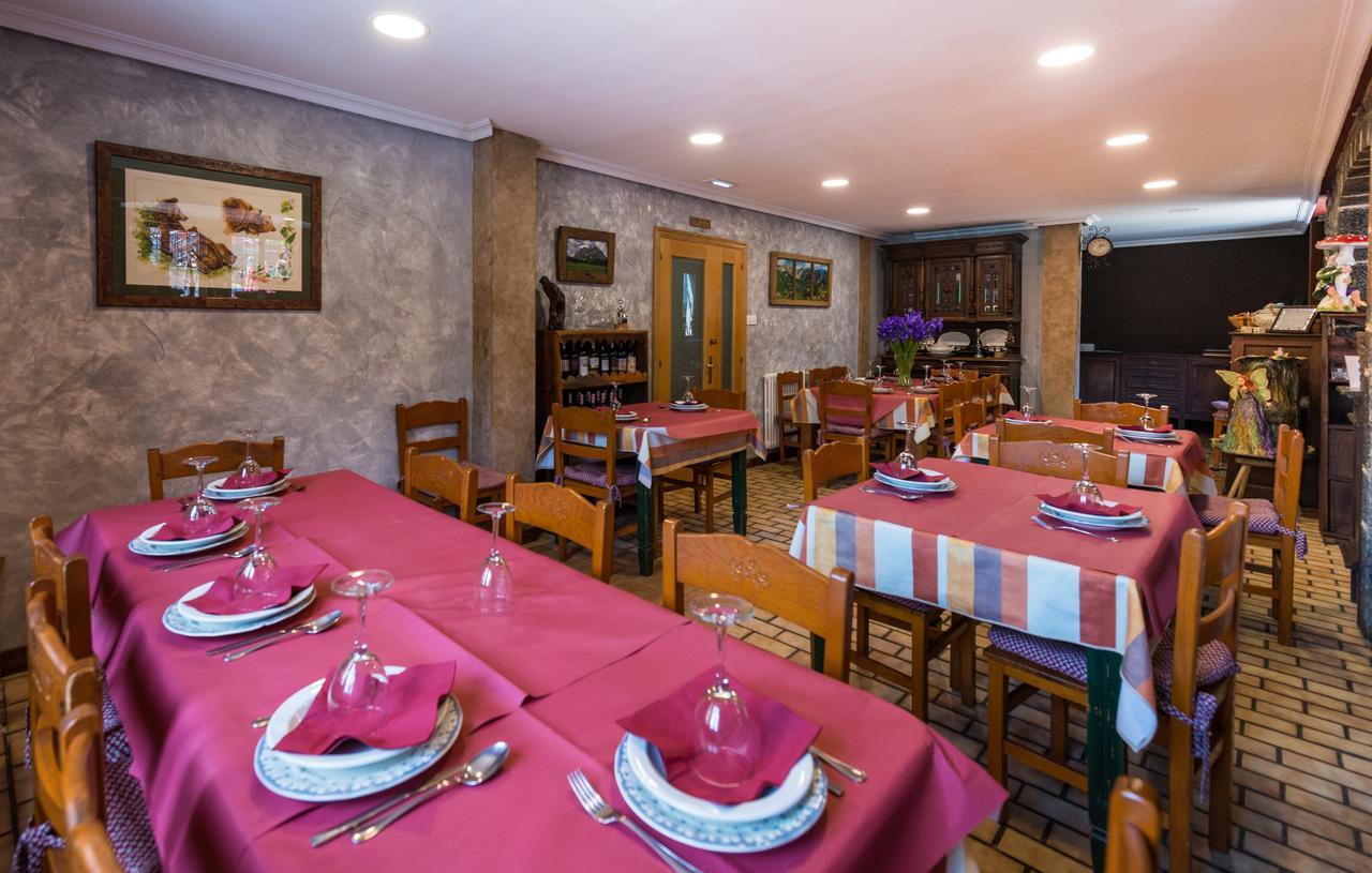 Hostal Pena Santa Soto  エクステリア 写真